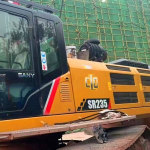 Sany SR 235
